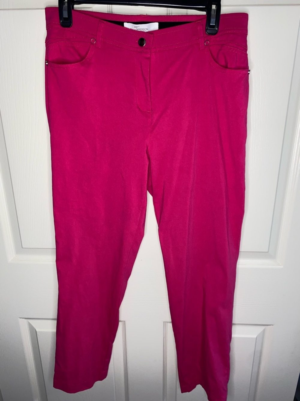 89th & Madison Bright Fuchsia Cropped Ponte Pants